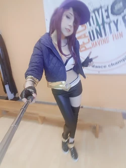 Megumi Koneko - KDA Akali selfies