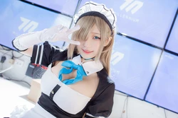 Takanashi Hanari - Asuna maid