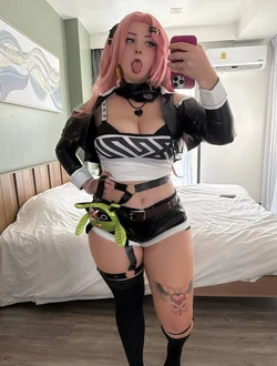 Nikachi - Nicole Demara