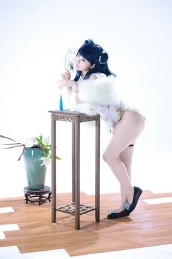 G44不会受伤 宝多六花旗袍
