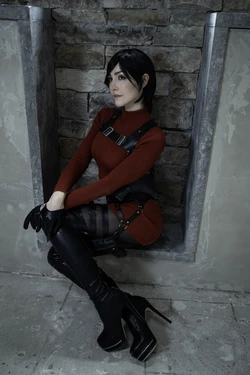 Luxlo - Ada Wong