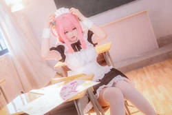 Miyua - Maid Bocchi
