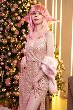 Victoria Lirell - Yae Miko