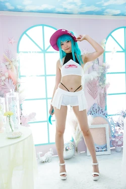 [NECOSMO (NECOCO)] RQ Miku 2024 - Summer Holiday