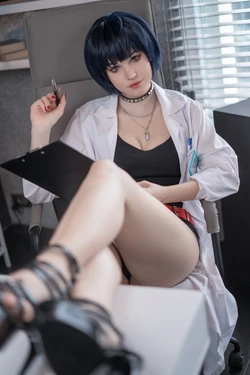 Shirogane-Sama -Tae Takemi