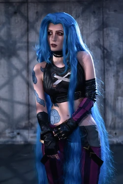 Mik Allen(miakanayuri) - Jinx Hair Down