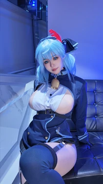 小仓千代w - 蔚蓝档案 天雨亚子 风纪