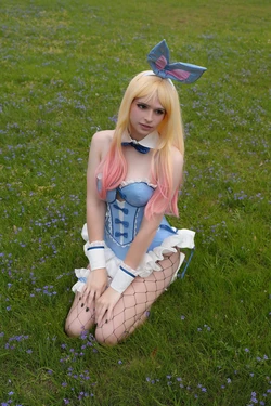 Peachybunnn - Marin