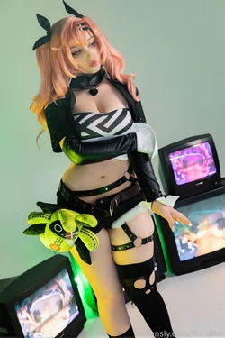 RunaRei - Nicole Demara