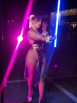 Holly Wolf - Chun Li