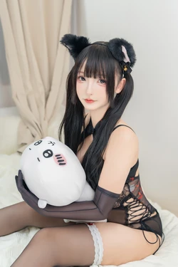 神乐坂真冬-黑猫诱惑
