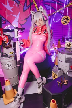 Messie Huang - Alice (Nikke)