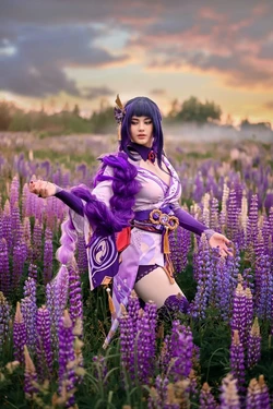 Bun_with_raisins_007 - Raiden Ei