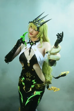 Bun_with_raisins_007 - Mobius