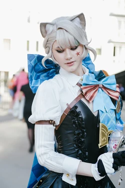 Bun_with_raisins_007 - Lynette