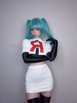Duckie - Team Rocket Miku