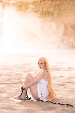 Himeecosplay - Kiss Shot