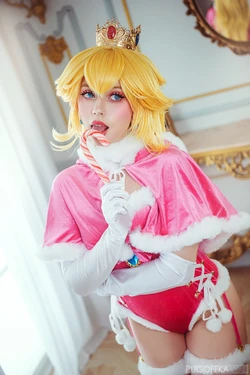 Kirik - Christmas Princess Peach