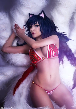 Kalinka Fox - Ahri (Nine Tails)