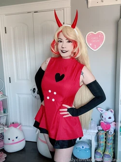 Koneko Cosplays - Charlie