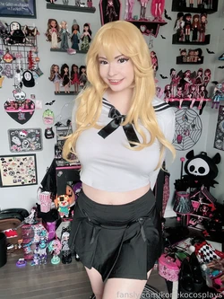 Koneko Cosplays - Bowsette