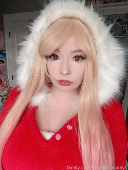 Koneko Cosplays - Marin Xmas
