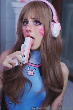 Jade La Verne - D.Va