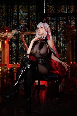 幼愛youmeko – NO.29 碧蓝航线 埃吉尔