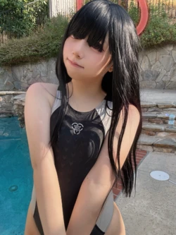 Chizu - Mob swimsuit