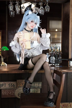 九柒喵 - 芙洛伦 药心 (少女前线)