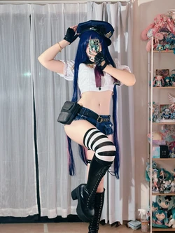 Saya Scarlet - Officer Stocking