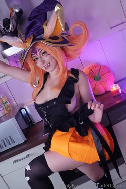 Scarlett Sirene - Neeko