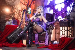 蜜汁猫裘 - 崩坏：星穹铁道 黑天鹅