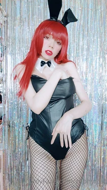 Zephyr Cat - Bunny Makima