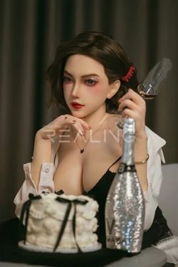 REALING DOLLS-Yvonne-166m-Rose Lady Boss