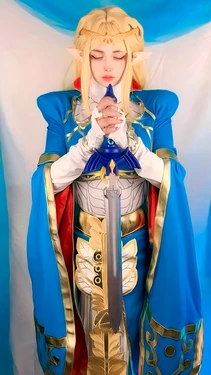 Arelly Trujillo - Zelda dress