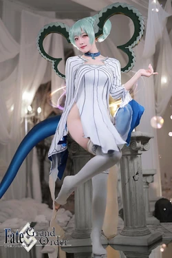 Yume / ユメ (@yume_3523) - Larva/Tiamat