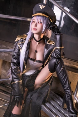 [杨衣Yangyi] 黑山梗菜