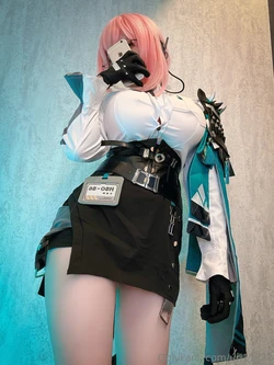 Uri - Tsukishiro Yanagi