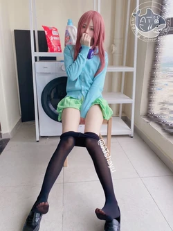 AT鲨 - 中野三玖 (五等分的新娘)