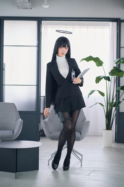 ElyEE子 - [Patreon] 2025.July - B - Tsukatsuki Rio 調月莉音