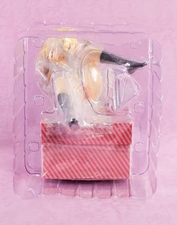 Rocket Boy Gift Box Girl Sari Shibusa