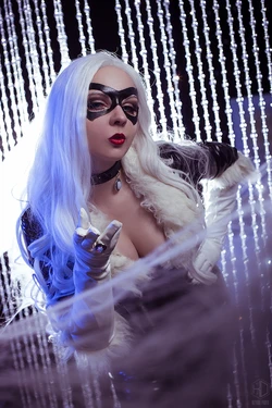 Bizarre Deer - Black Cat