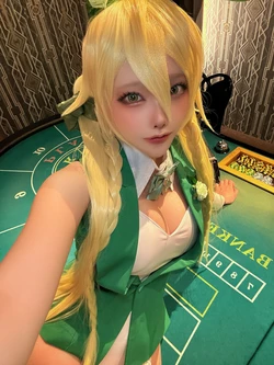 いちばんおっきい。。。‼♡♡金髪エルフ風バニー