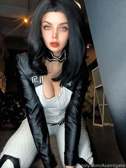 Asami Gate - Miranda Lawson