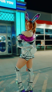 Sophie Dewy - Battle Bunny Miss Fortune