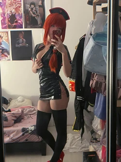 Chuun ie - Nurse Makima