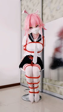 Yae Sakura Bondage