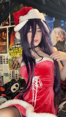 Ash - Albedo Christmas