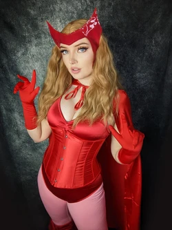 Kate Gray - Wanda Maximoff